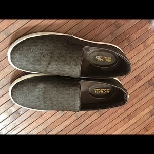 Michael Kors Slip Ons - Sz8